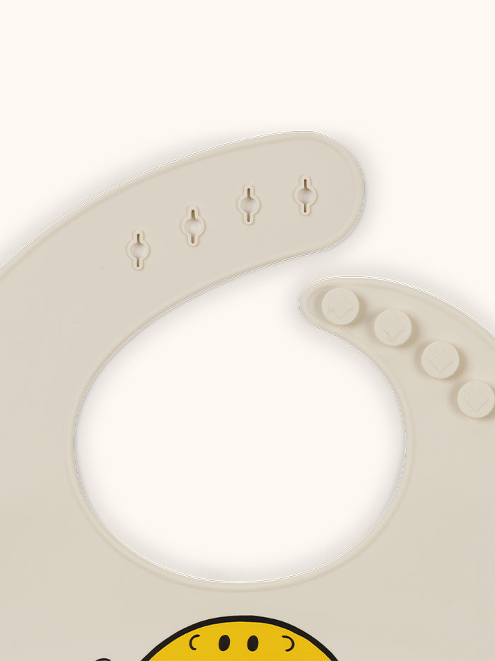 Mr. Happy Silicone Bib close up of bib closure