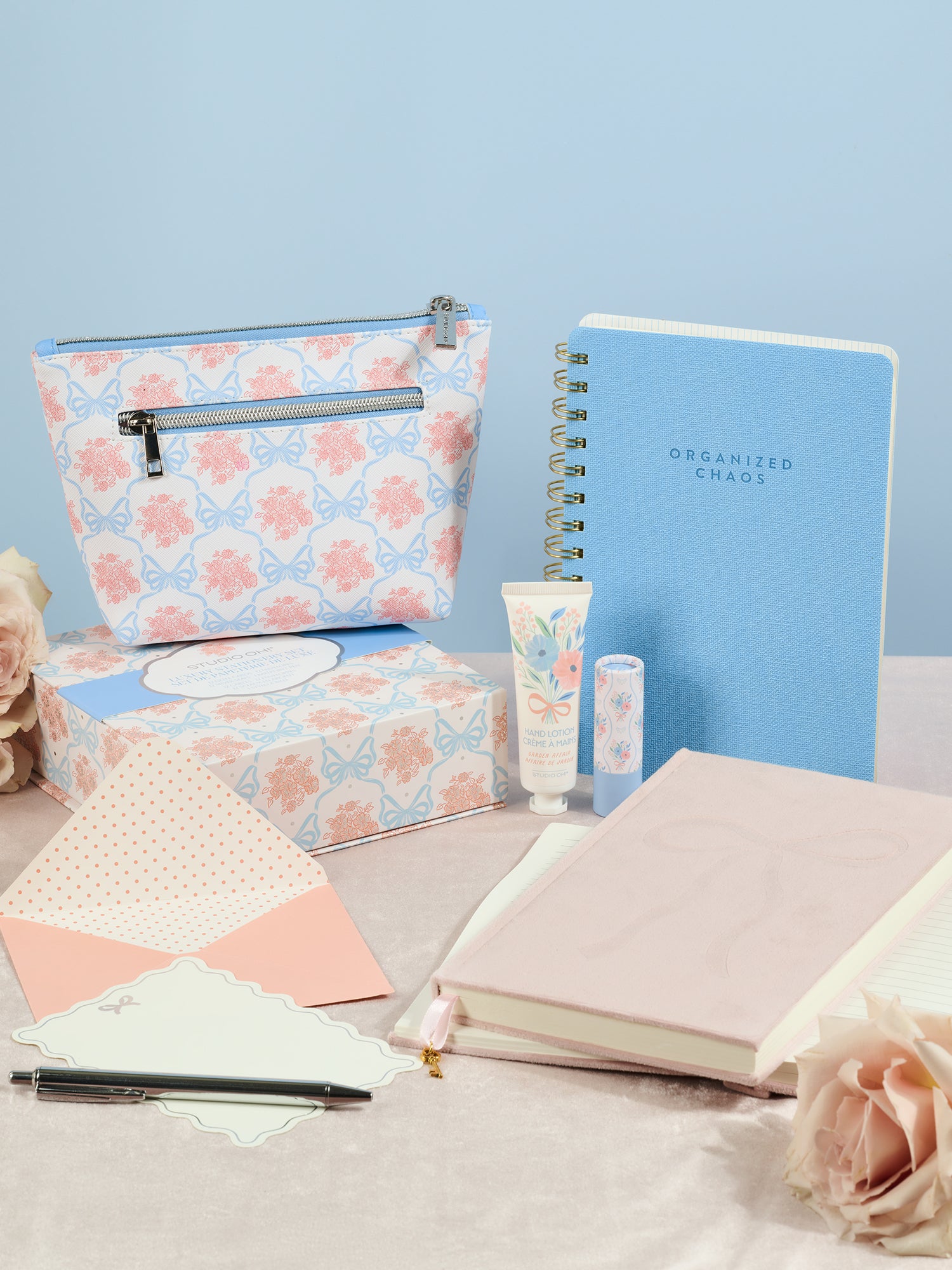 ナイトアイポーテ　新品未使用4箱　Make you Beautiful II Romantic Rococo Cosmetic Loaf Pouch – Studio Oh!