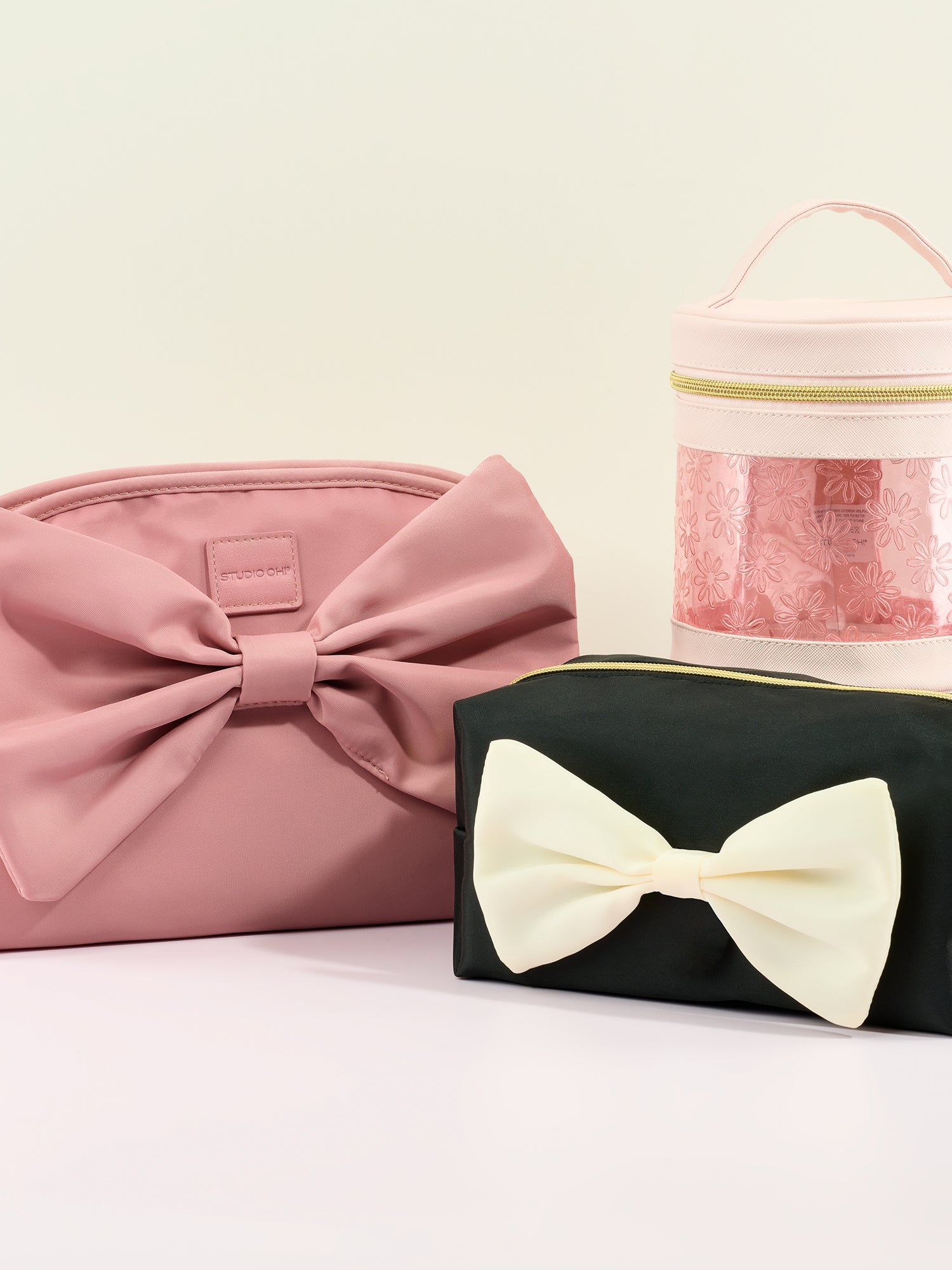 Palazzo Black Louise Bow Cosmetic Bag