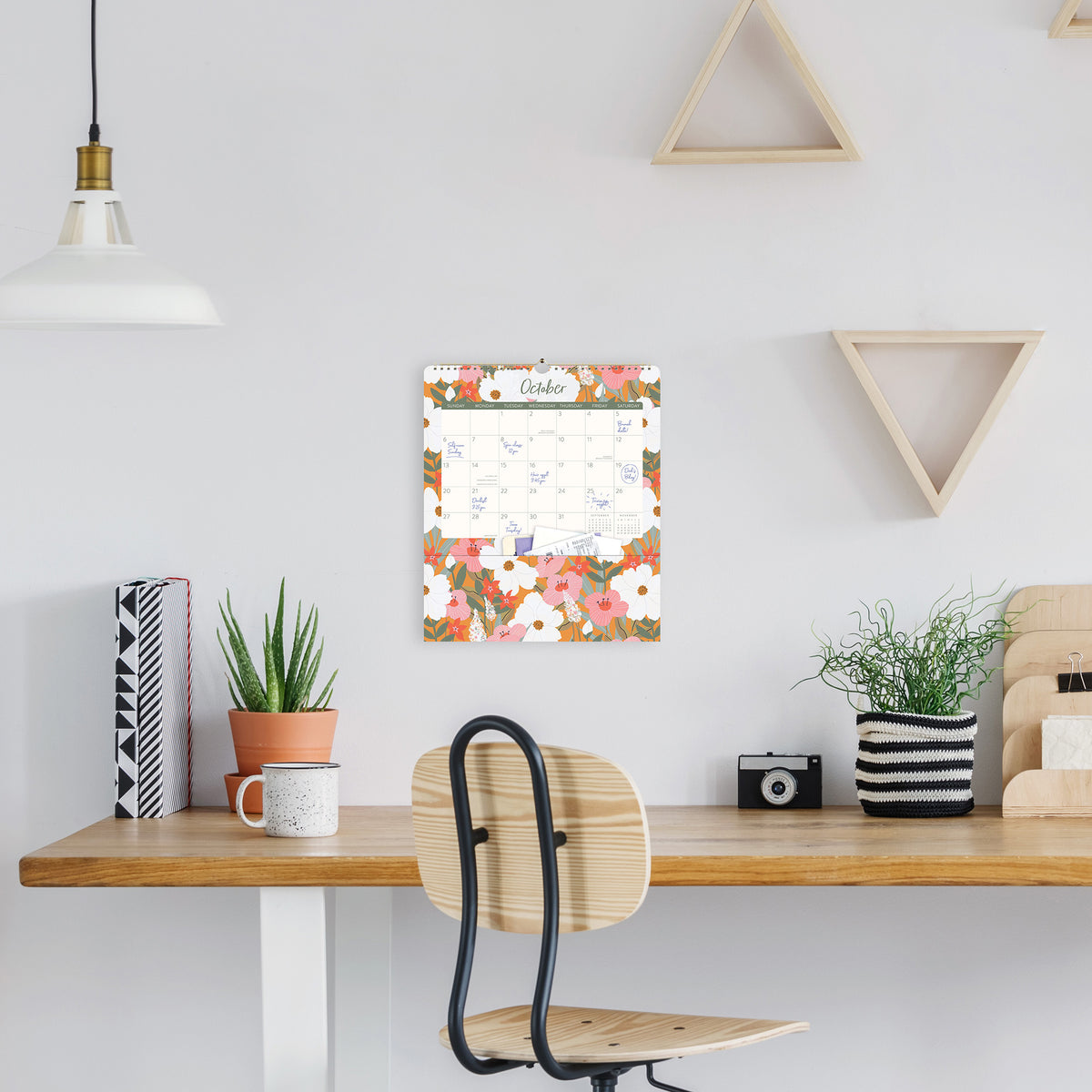 2024 Secret Garden Pockets Plus Calendar