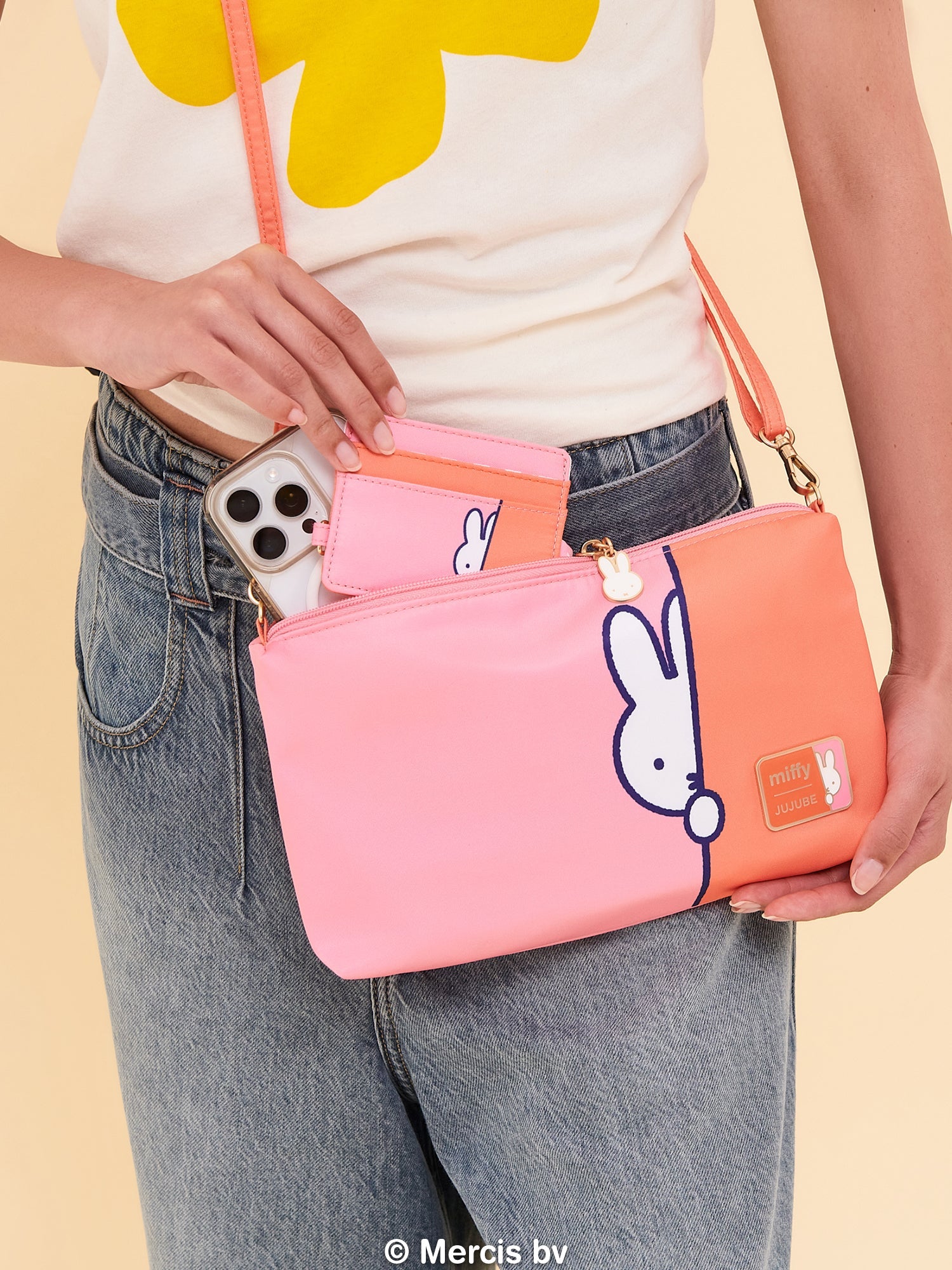 JuJuBe Miffy Flower Fields Be Charged Card Case - Pink &amp; Orange